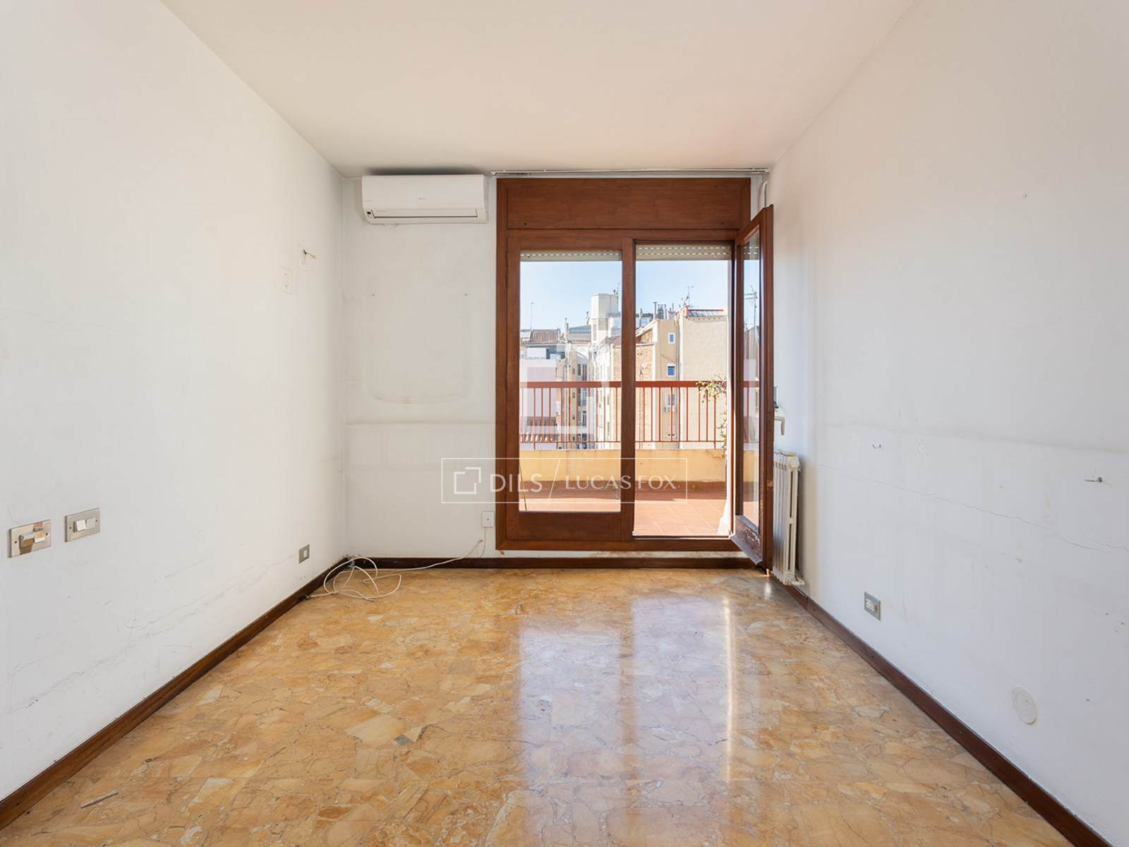 Ático en Barcelona, España 6 dormitorios, 250 m2 No. 150449
