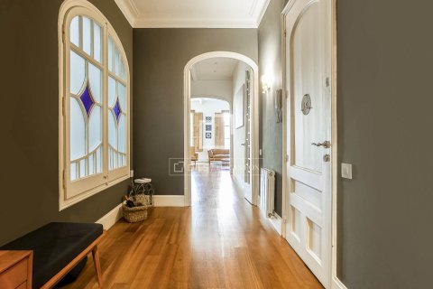 Apartment à vendre à Barcelona, Espagne, 3 chambres, 152 m2 No. 150447 - photo 20