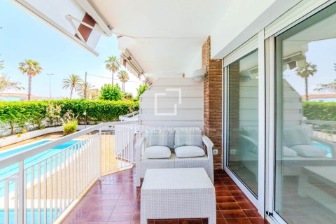 Dzīvoklis pārdošanā Sitges, Barcelona, Spānijā 2 istabas, 68 m2 Nr. 150453 - attēls 4