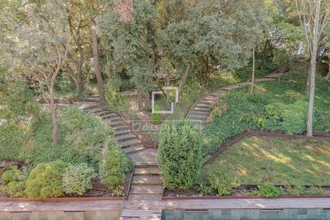 Villa for sale in Barcelona, Spain 7 bedrooms, 659 sq.m. No. 150452 - photo 7