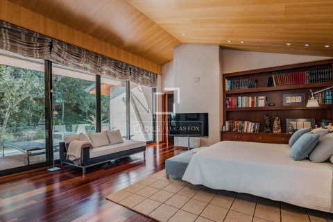 Villa for sale in Barcelona, Spain 7 bedrooms, 659 sq.m. No. 150452 - photo 15