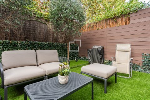 Villa en venta en Sant Cugat del Vallès, Barcelona, España 5 dormitorios, 248 m2 No. 150450 - foto 3