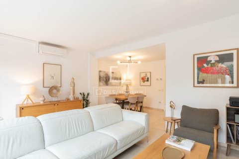 Villa en venta en Sant Cugat del Vallès, Barcelona, España 5 dormitorios, 248 m2 No. 150450 - foto 8