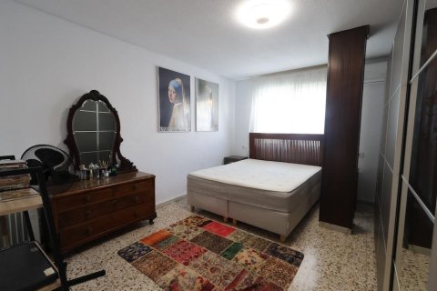 Apartment for sale in Torrevieja, Alicante, Spain 3 bedrooms, 104 sq.m. No. 196441 - photo 9