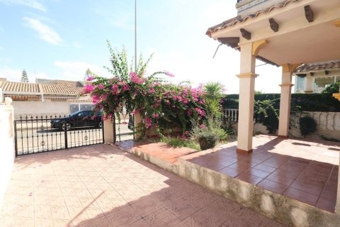 Townhouse zum Verkauf in Alicante, Spanien 2 Schlafzimmer, 80 m2 Nr. 196443 - Foto 3