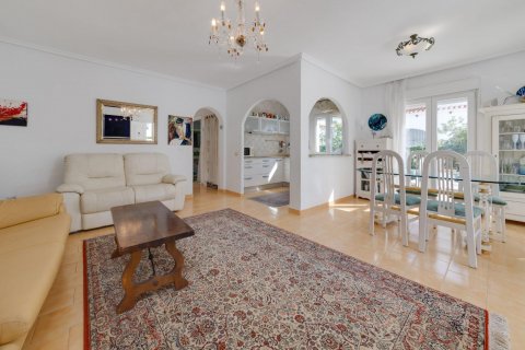 Huoneisto myytävänä Cabo Roig, Alicante, Espanja, 2 makuuhuonetta, 82 m2 No. 116959 - kuva 10