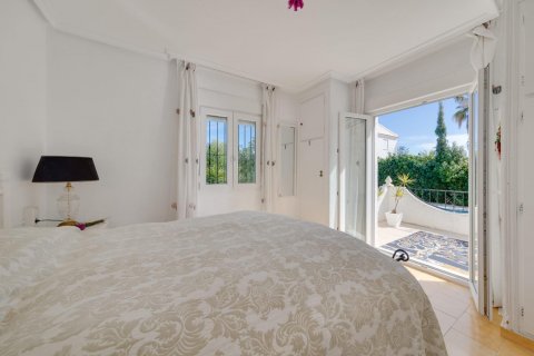 Huoneisto myytävänä Cabo Roig, Alicante, Espanja, 2 makuuhuonetta, 82 m2 No. 116959 - kuva 19