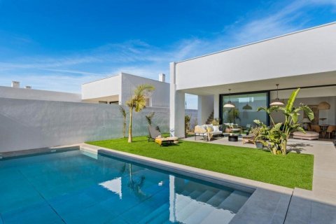 Villa en venta Mar De Cristal, Murcia, España 3 dormitorios, 165 m2 No. 116958 - foto 1