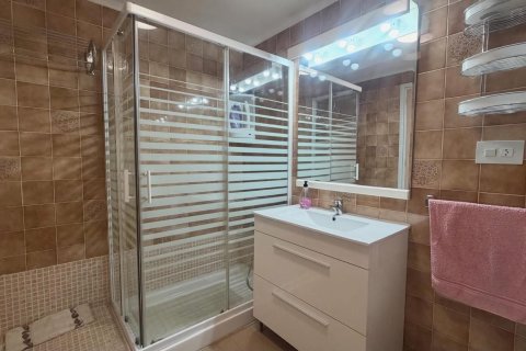 Apartamento en venta en Torrevieja, Alicante, España 3 dormitorios, 86 m2 No. 193194 - foto 12