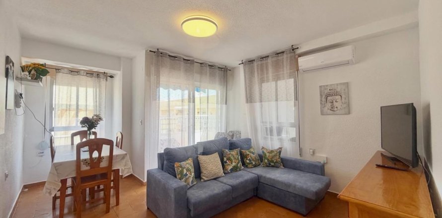 Apartamento en Torrevieja, Alicante, España 3 dormitorios, 86 m2 No. 193194