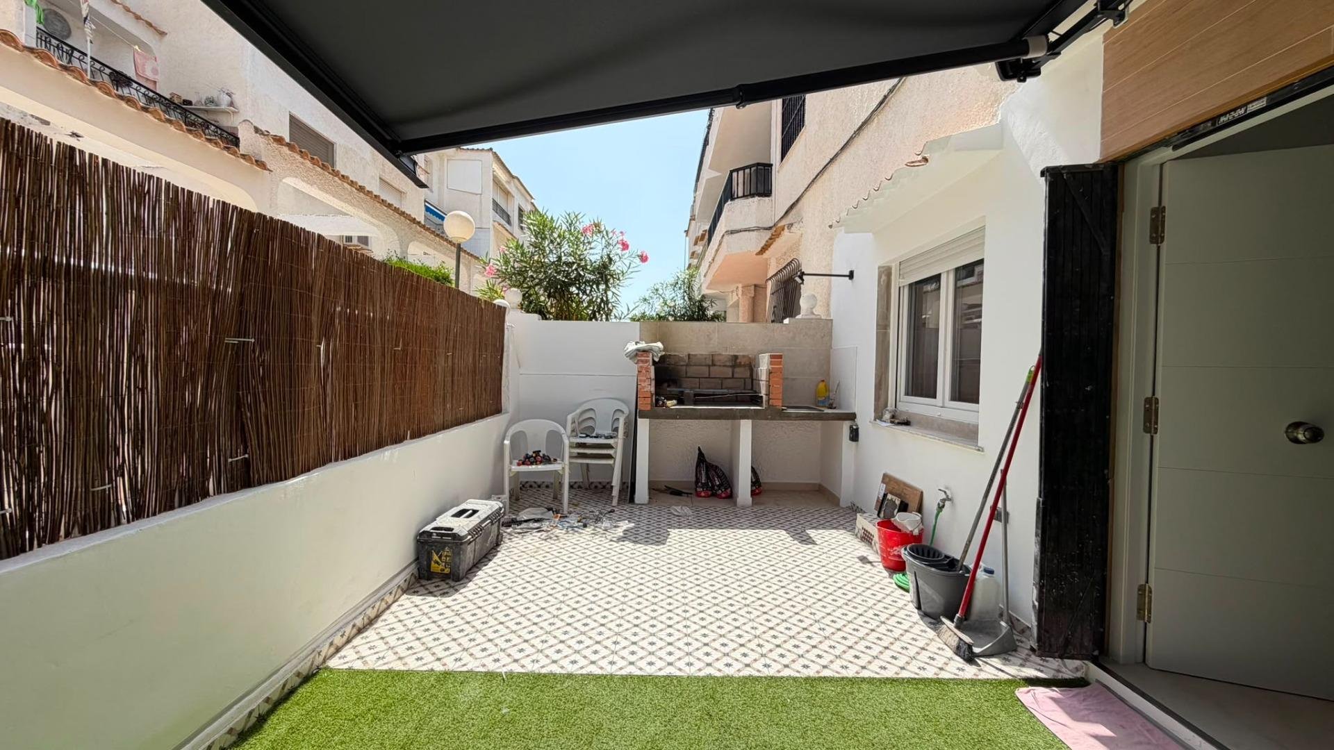 Bungalow in La Veleta, Alicante, Spain 2 bedrooms, 61 sq.m. No. 193193