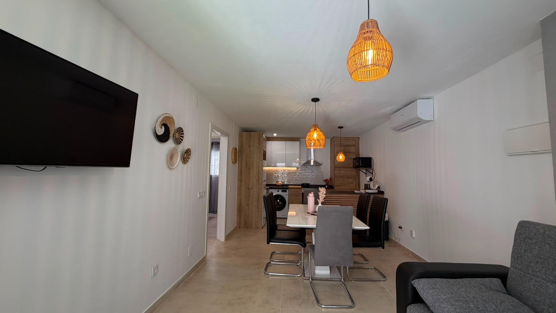 Bungalow in La Veleta, Alicante, Spain 2 bedrooms, 61 sq.m. No. 193193