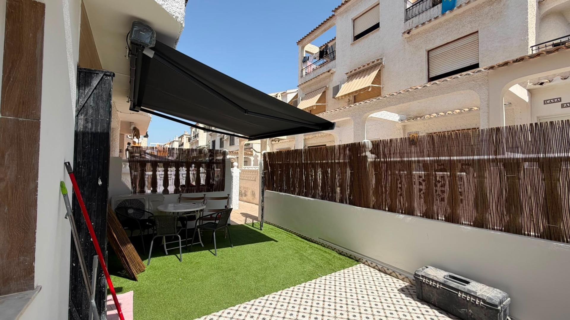 Bungalow in La Veleta, Alicante, Spain 2 bedrooms, 61 sq.m. No. 193193