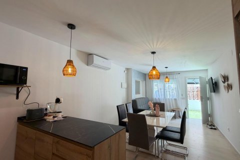 Bungalow w La Veleta, Alicante, Hiszpania 2 sypialnie, 61 mkw. nr 193193 – zdjęcie 3