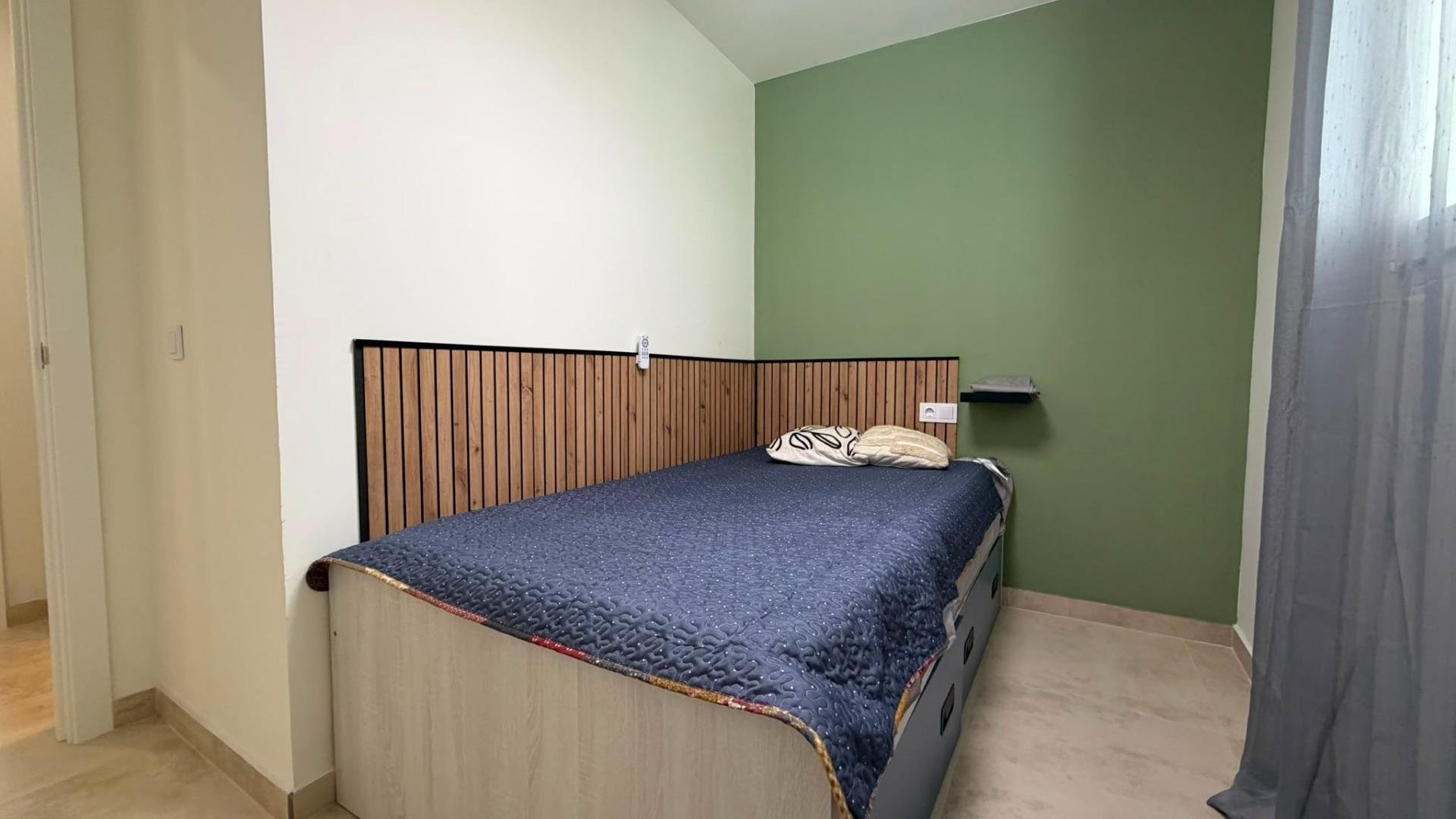Bungalow in La Veleta, Alicante, Spain 2 bedrooms, 61 sq.m. No. 193193