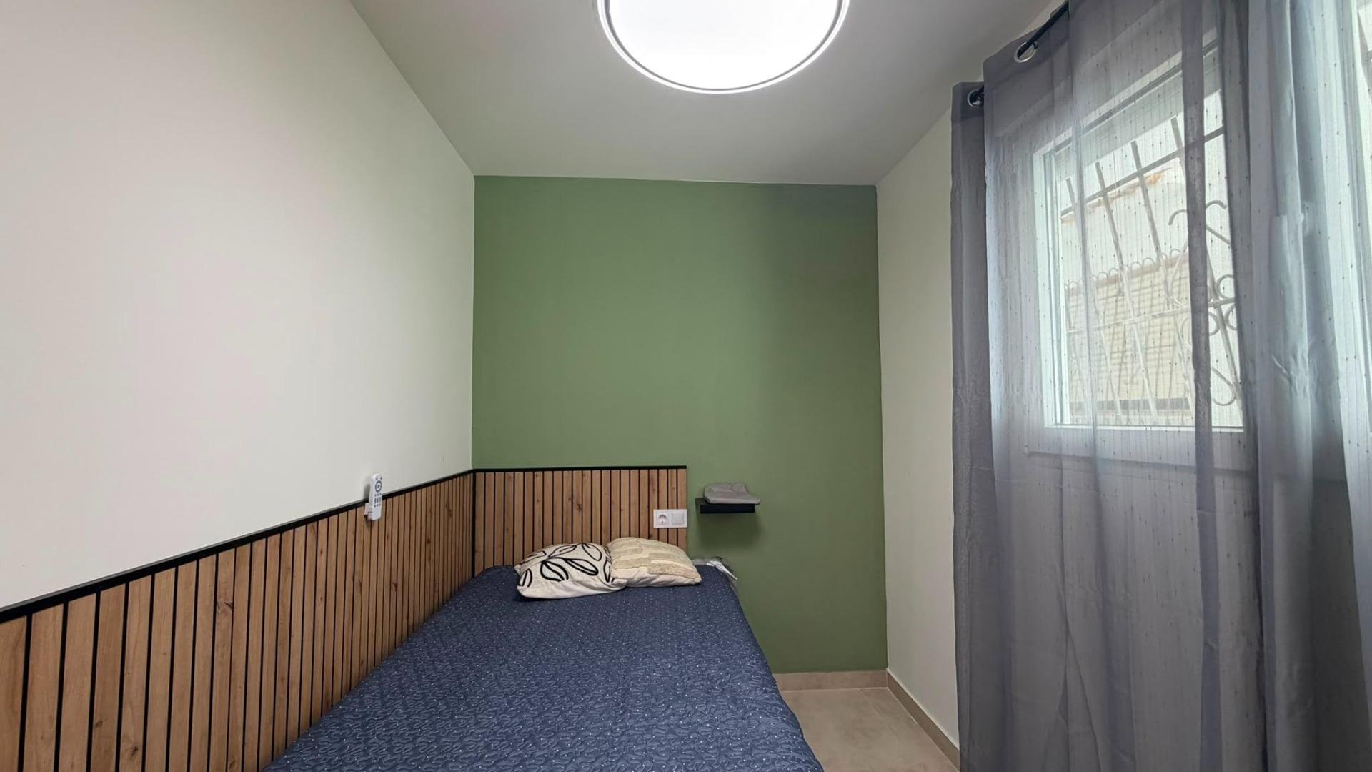 Bungalow in La Veleta, Alicante, Spain 2 bedrooms, 61 sq.m. No. 193193
