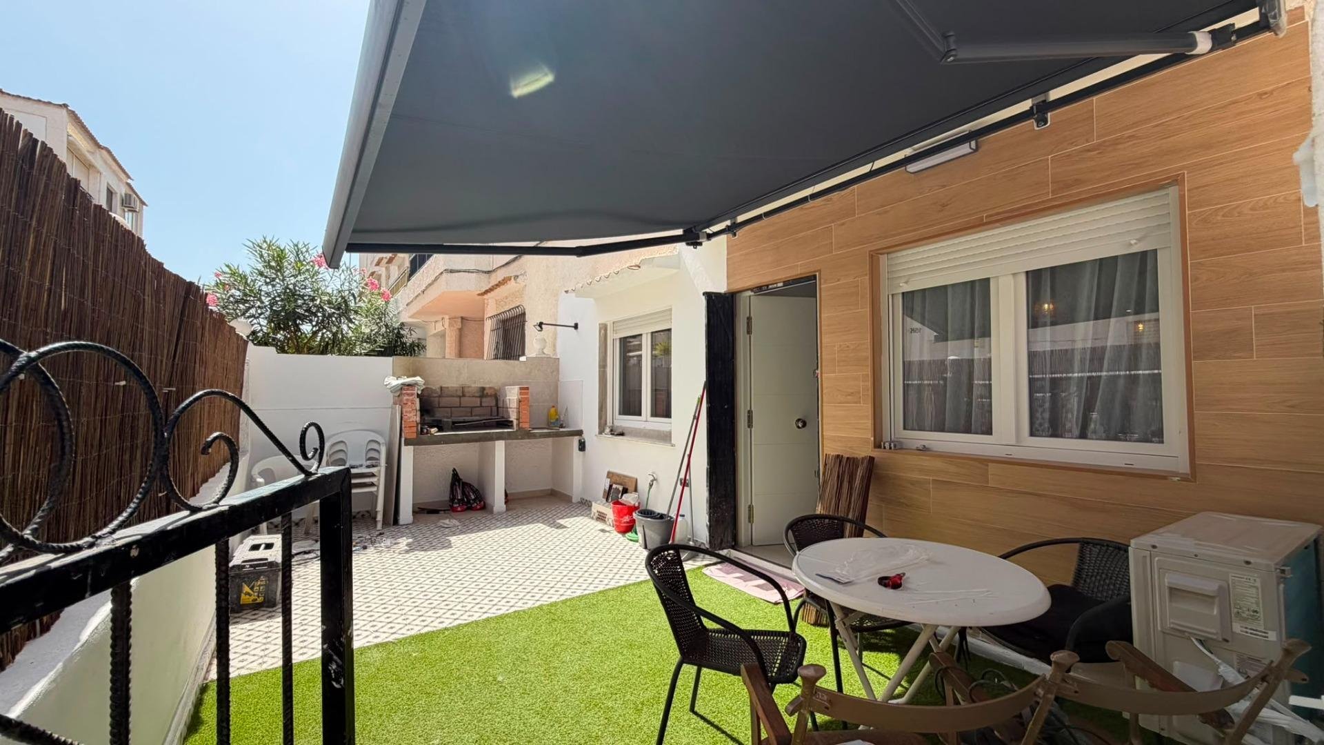 Bungalow in La Veleta, Alicante, Spain 2 bedrooms, 61 sq.m. No. 193193