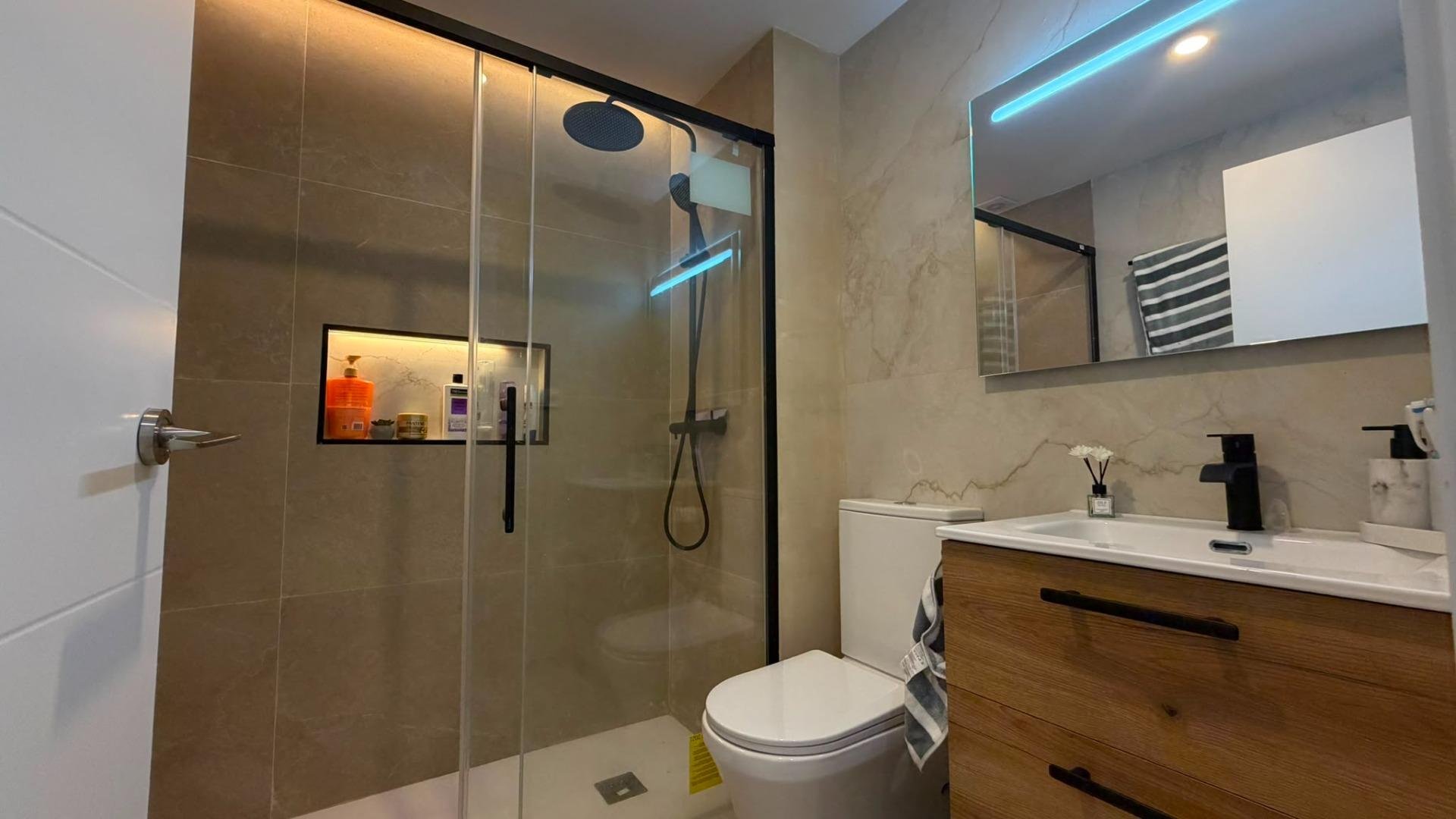 Bungalow in La Veleta, Alicante, Spain 2 bedrooms, 61 sq.m. No. 193193
