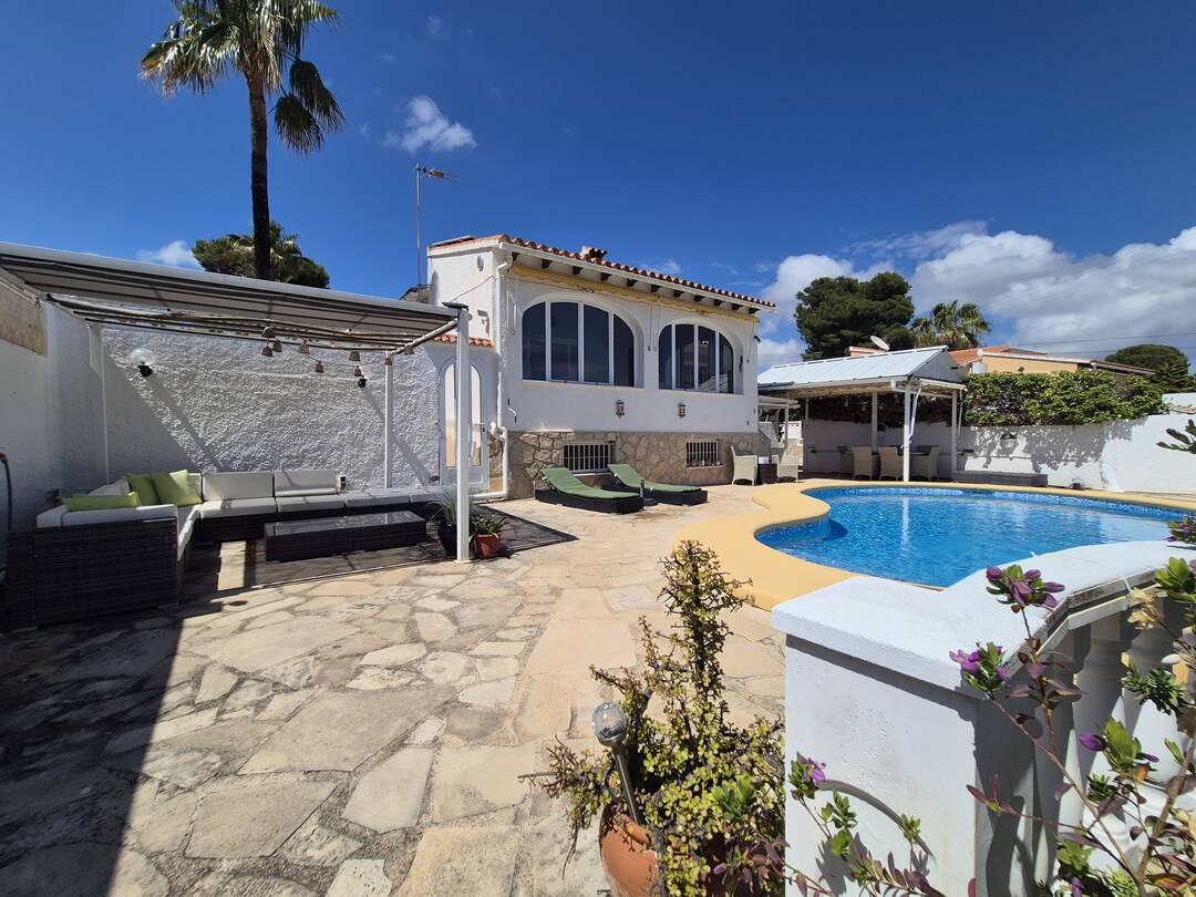Villa à Moraira, Alicante, Espagne 3 chambres, 321 m2 No. 193198