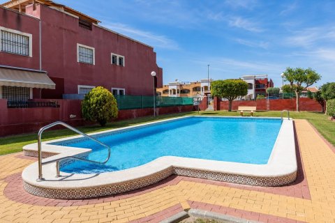 Bungalow w Los Altos, Alicante, Hiszpania 2 sypialnie, 80 mkw. nr 193196 – zdjęcie 12