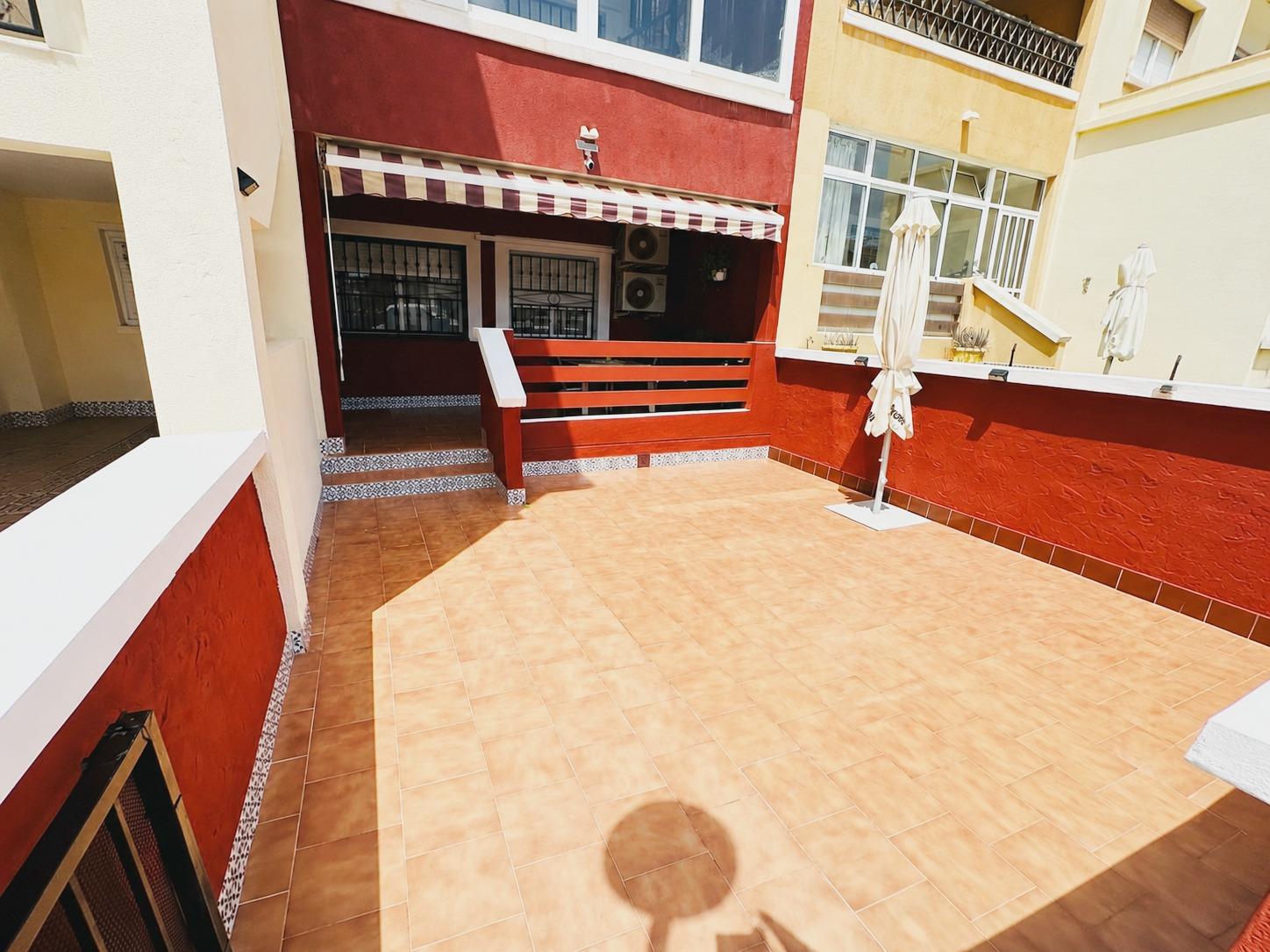 Bungalow in Los Altos, Alicante, Spain 2 bedrooms, 80 sq.m. No. 193196