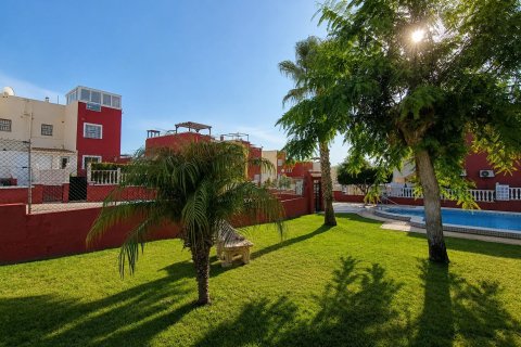 Bungalow for sale in Alicante, Spain 2 bedrooms, 82 sq.m. No. 193195 - photo 17