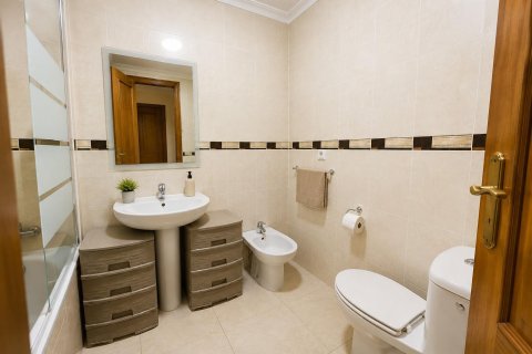 Bungalow for sale in Alicante, Spain 2 bedrooms, 82 sq.m. No. 193195 - photo 12