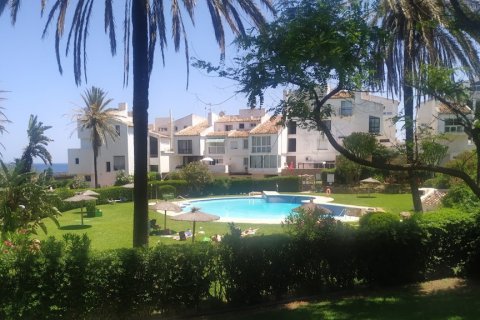 Townhouse à vendre Bahia Dorada, Malaga, Espagne, 4 chambres, 300 m2 No. 107195 - photo 3