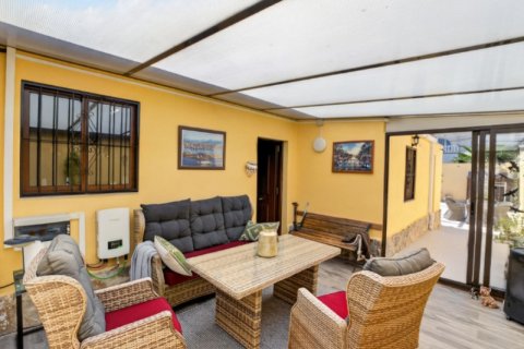 Villa for sale in Torrevieja, Alicante, Spain 3 bedrooms, 109 sq.m. No. 189334 - photo 9