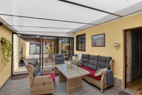 Villa for sale in Torrevieja, Alicante, Spain 3 bedrooms, 109 sq.m. No. 189334 - photo 8