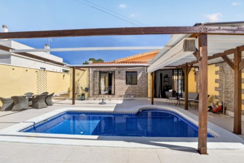 Villa for sale in Torrevieja, Alicante, Spain 3 bedrooms, 109 sq.m. No. 189334 - photo 4