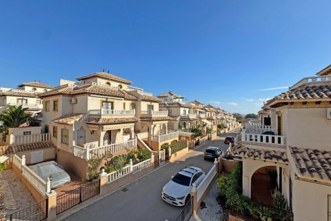 Bungalow w Alicante, Hiszpania 2 sypialnie, nr 189335 – zdjęcie 16