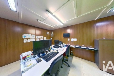 Lokal usługowy w Torredembarra, Tarragona, Hiszpania 6 sypialni, 420 mkw. nr 173421 – zdjęcie 9