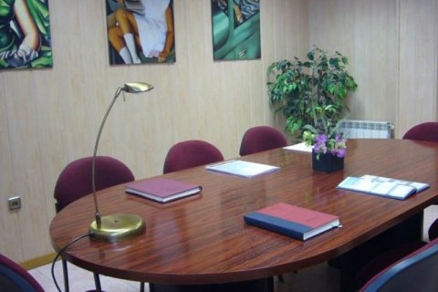 Biuro w Valladolid, Hiszpania 10 sypialni, 280 mkw. nr 173420