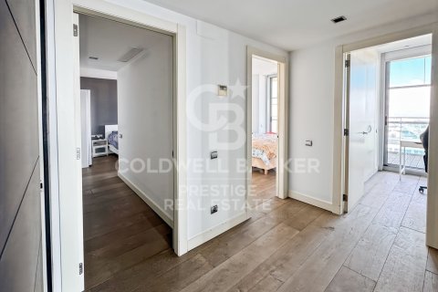 Lägenhet till salu i Barcelona, Spanien 3 sovrum, 149 kvm. Nr. 159209 - foto 19