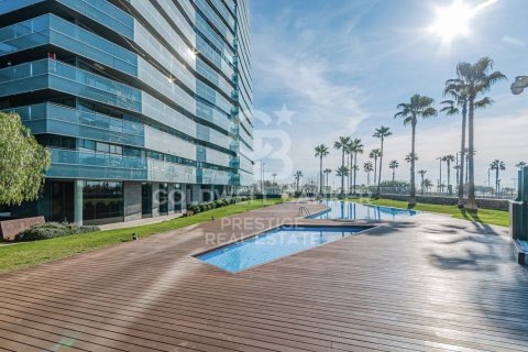 Lägenhet till salu i Barcelona, Spanien 3 sovrum, 149 kvm. Nr. 159209 - foto 26