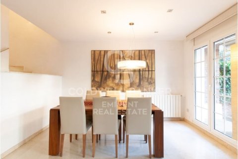 Māja pārdošanā Esplugues de Llobregat, Barcelona, Spānijā 5 istabas, 313 m2 Nr. 159208 - attēls 4