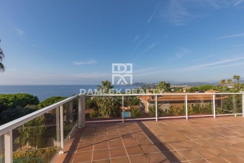 Willa w Lloret de Mar, Girona, Hiszpania 5 sypialni, 458 mkw. nr 176896 – zdjęcie 21