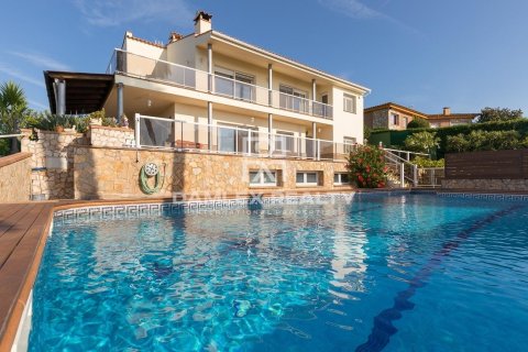 Willa w Lloret de Mar, Girona, Hiszpania 5 sypialni, 458 mkw. nr 176896