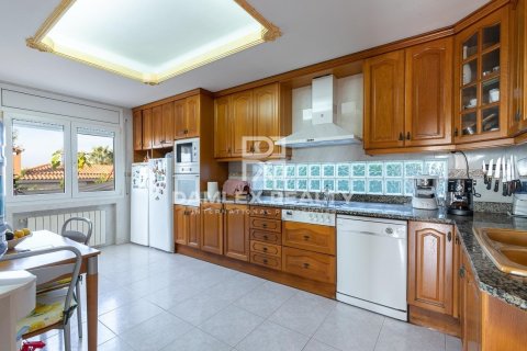 Willa w Lloret de Mar, Girona, Hiszpania 5 sypialni, 458 mkw. nr 176896 – zdjęcie 8