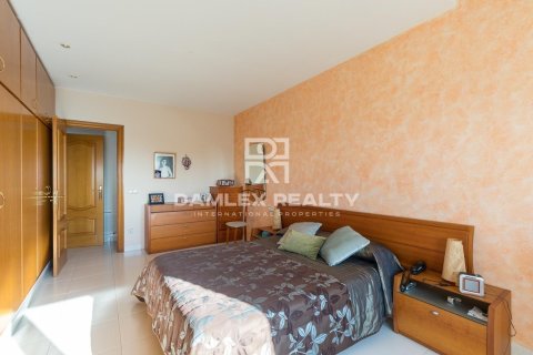 Willa w Lloret de Mar, Girona, Hiszpania 5 sypialni, 458 mkw. nr 176896 – zdjęcie 11