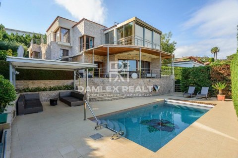 Willa w Lloret de Mar, Girona, Hiszpania 4 sypialnie, 352 mkw. nr 176897