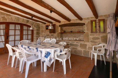 Willa w Platja D'aro, Girona, Hiszpania 4 sypialnie, 414 mkw. nr 176893 – zdjęcie 15