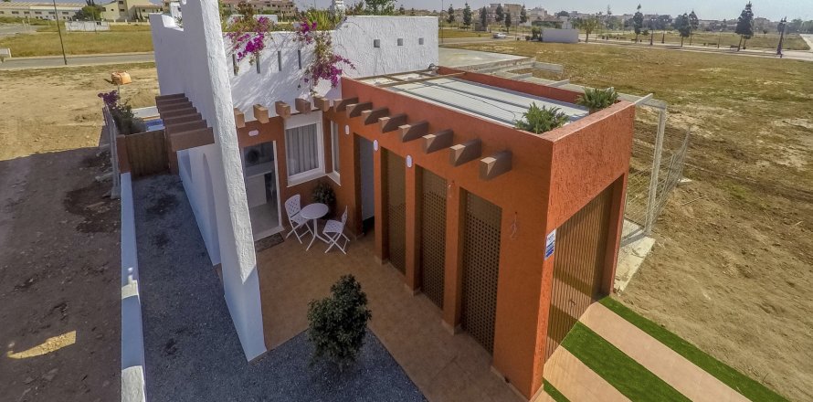 Villa i Los Alcazares, Murcia, Spanien 3 sovrum, 96 kvm. Nr. 136407