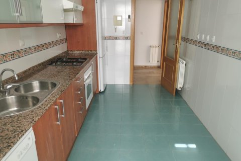 Apartament w Alicante, Hiszpania 3 sypialnie, 139 mkw. nr 140235 – zdjęcie 16