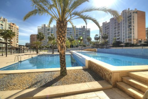 Apartament w Alicante, Hiszpania 3 sypialnie, 139 mkw. nr 140235 – zdjęcie 1