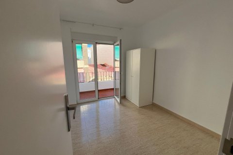 Apartament w Alicante, Hiszpania 4 sypialnie, 126 mkw. nr 140233 – zdjęcie 21