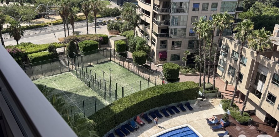 Appartamento a Barcelona, Spagna 2 camere da letto, 101 mq. N° 187559
