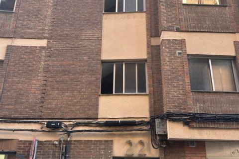 Apartment for rent in Leon, Spain 3 bedrooms, 91 sq.m. No. 187563 - photo 2