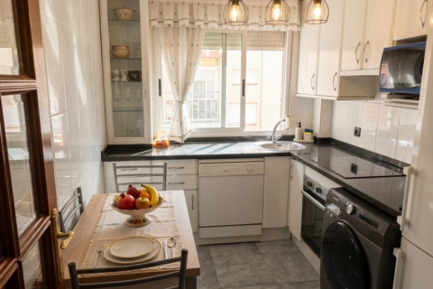 Apartment in Leon, Spain 3 bedrooms, 91 sq.m. No. 187563